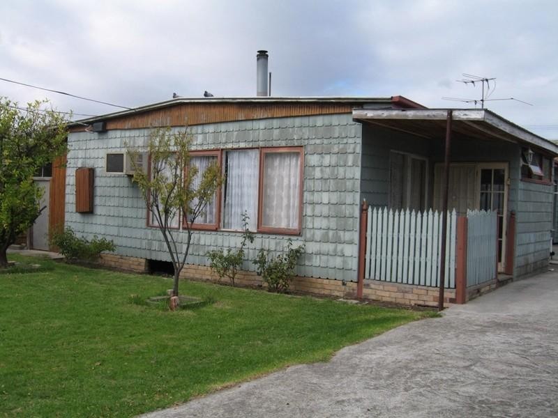 8 Florence Street, Clayton VIC 3168