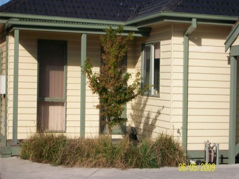 2/2 Jason Street, Oakleigh South VIC 3167