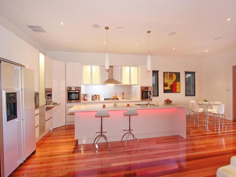 34 Canterbury Street, Hughesdale VIC 3166