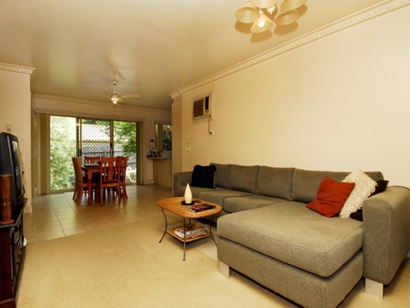 1/11 Palmer Street, Oakleigh VIC 3166