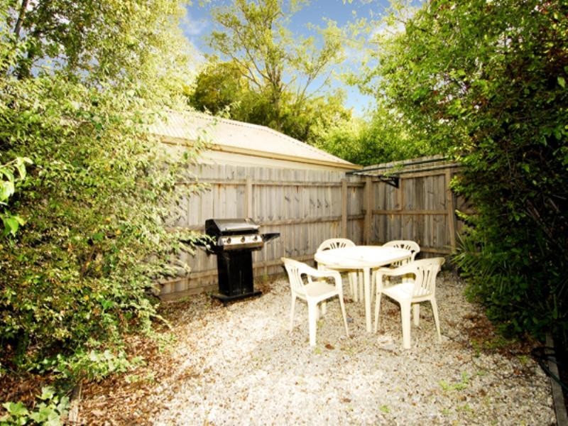 1/11 Palmer Street, Oakleigh VIC 3166