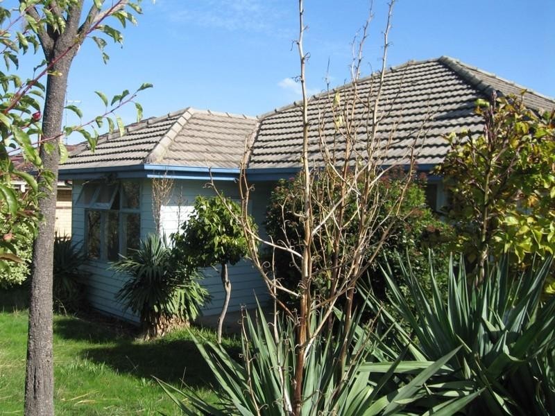 23 Alexander Avenue, Oakleigh East VIC 3166