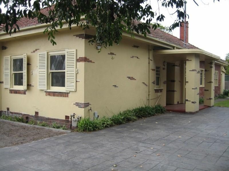 108 Warrigal Road, Oakleigh VIC 3166