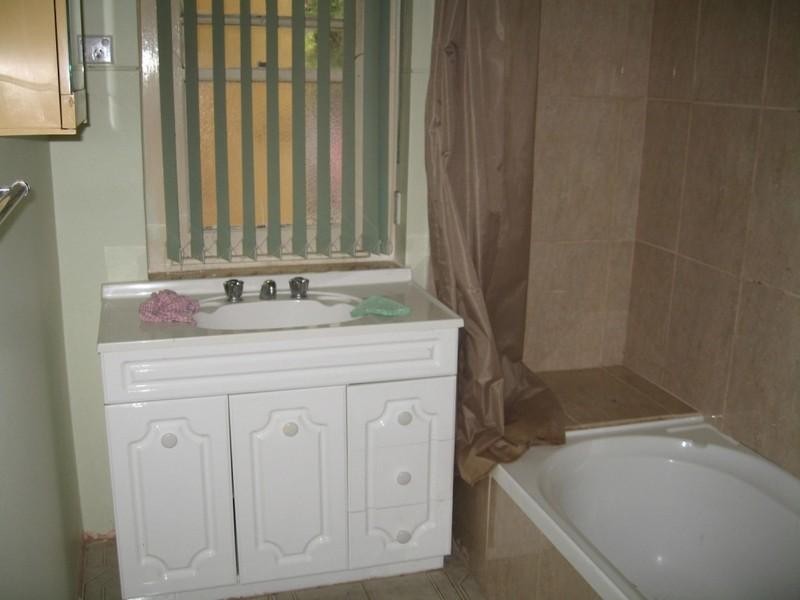 108 Warrigal Road, Oakleigh VIC 3166