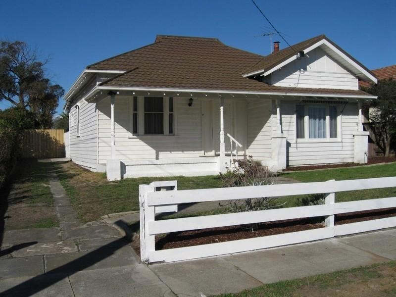 26 Simmonds Street, Hughesdale VIC 3166