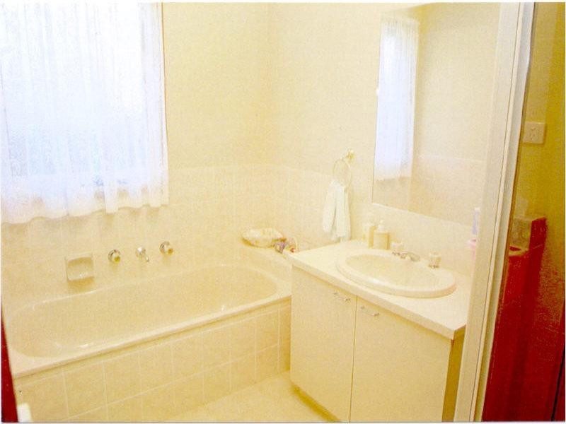 5 Angus Court, Oakleigh South VIC 3167