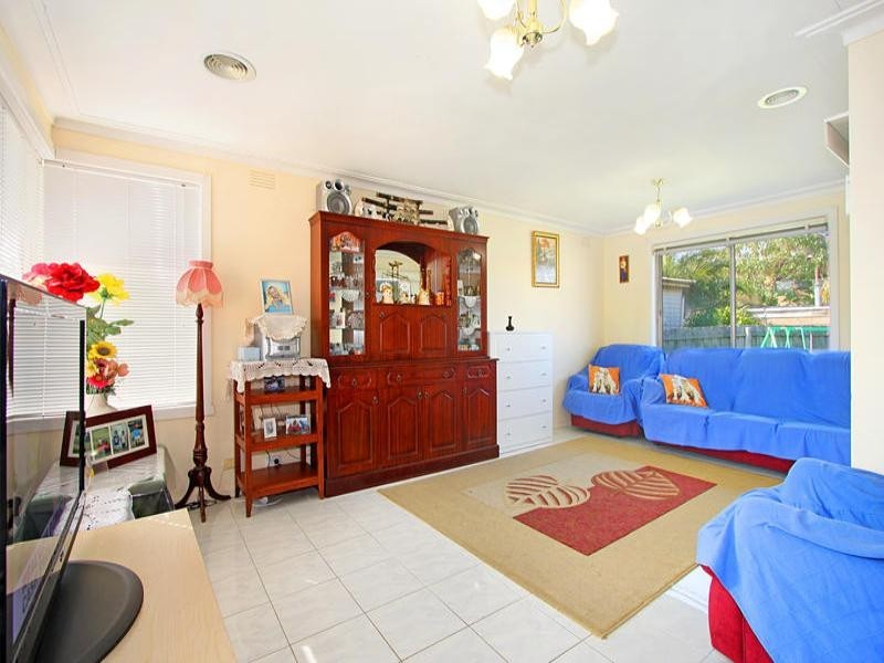 2 Milton Avenue, Clayton South VIC 3169