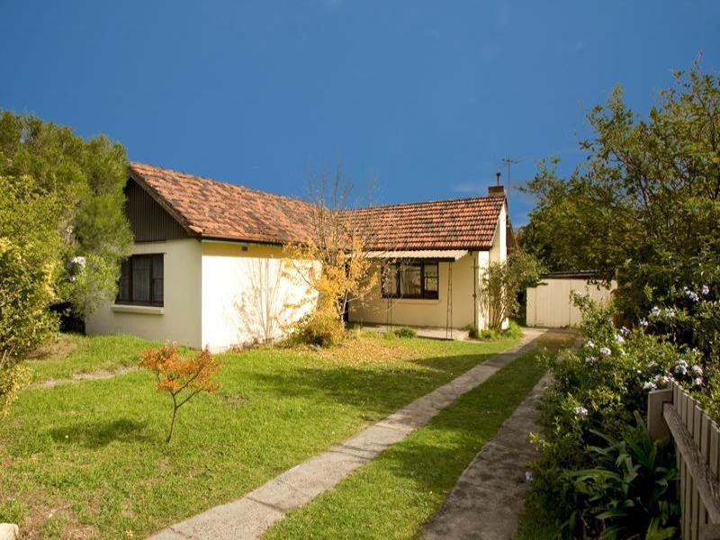 15 Fenton Street, Oakleigh VIC 3166