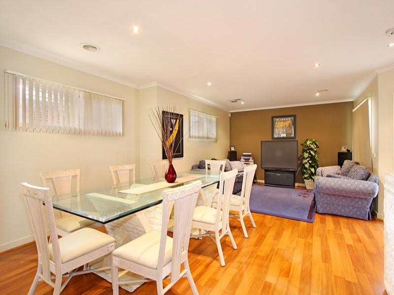 2/20 Faulkiner Street, Clayton VIC 3168