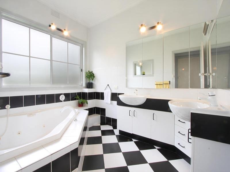 64-66 Kennedy Street, Bentleigh East VIC 3165