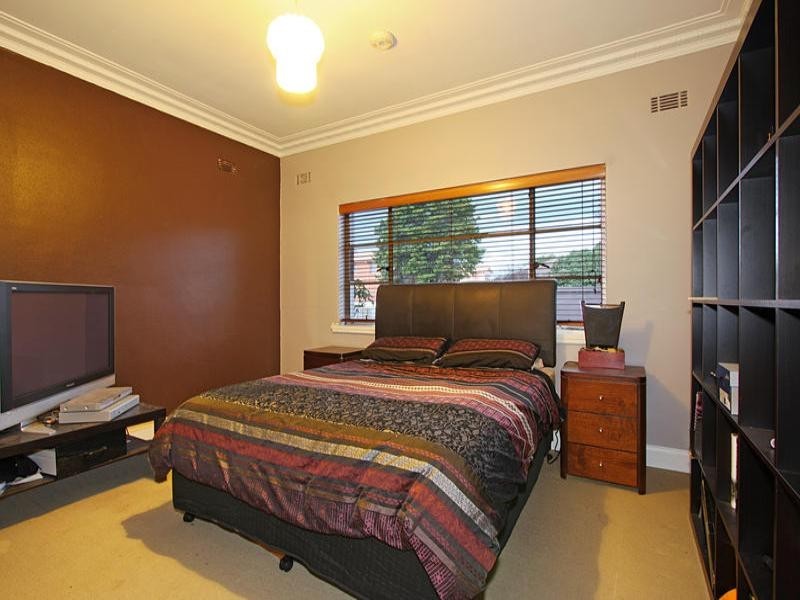 33 Chauvel Street, Bentleigh East VIC 3165