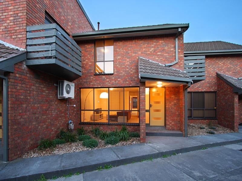 4/1769 Dandenong Road, Oakleigh East VIC 3166