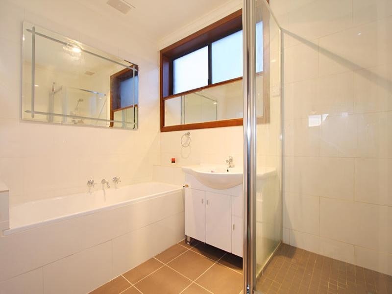 4/1769 Dandenong Road, Oakleigh East VIC 3166