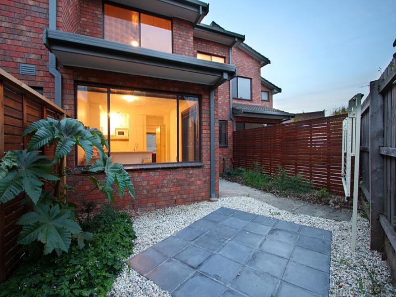 4/1769 Dandenong Road, Oakleigh East VIC 3166