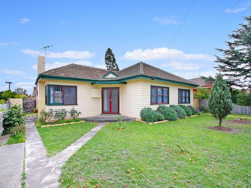 43 Prince Charles Street, Clayton VIC 3168
