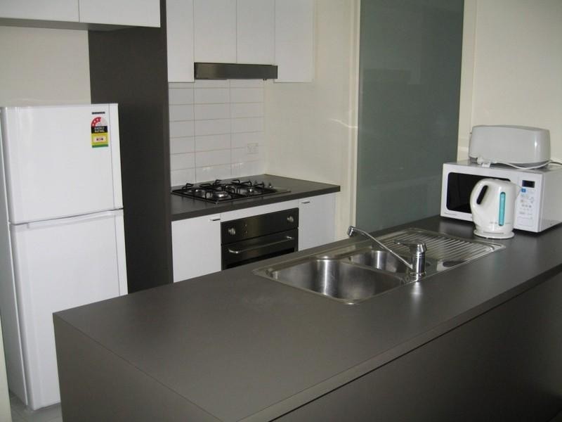 31/2 Greenfield Drive, Clayton VIC 3168