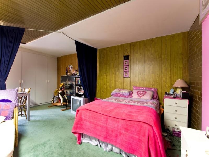 19 Orloff Close, Clayton South VIC 3169