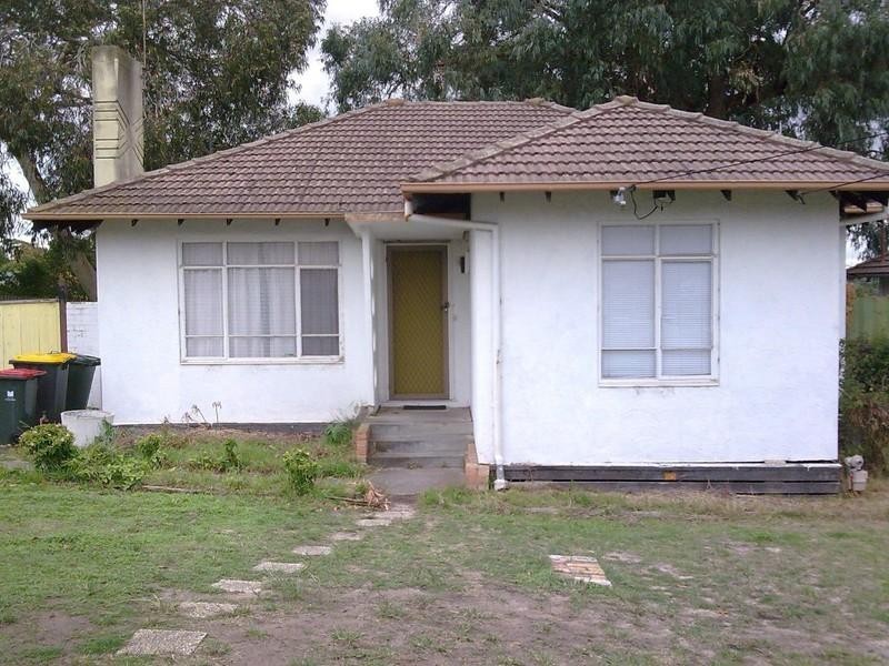 25 Carramar Street, Chadstone VIC 3148