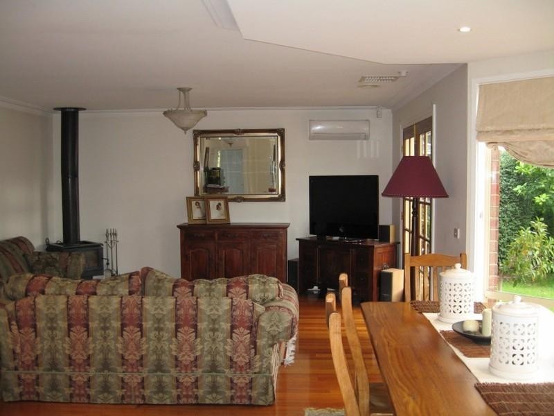 2/1417 North Road, Oakleigh VIC 3166