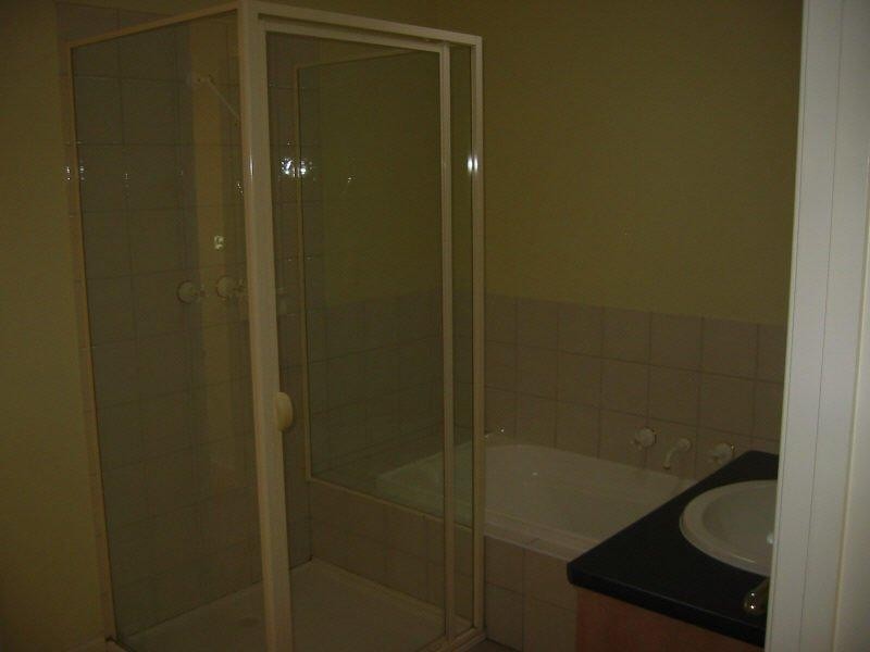 3/82 Macrina Street, Oakleigh East VIC 3166