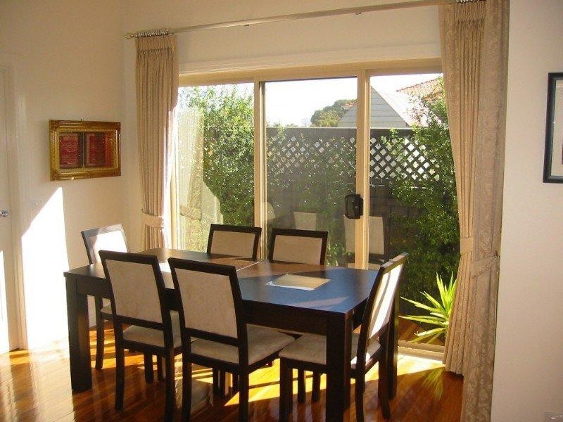 2/5 Inga Street, Oakleigh East VIC 3166