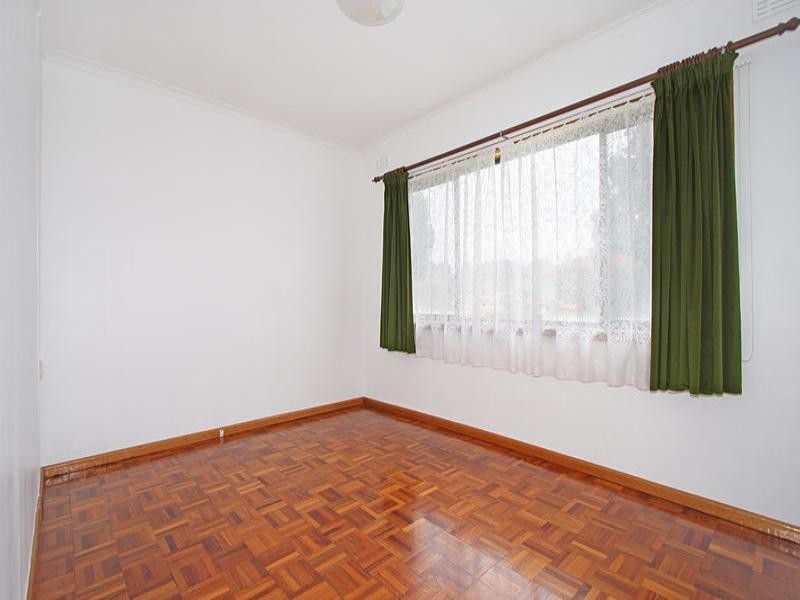 5 Arunta Crescent, Clayton South VIC 3169