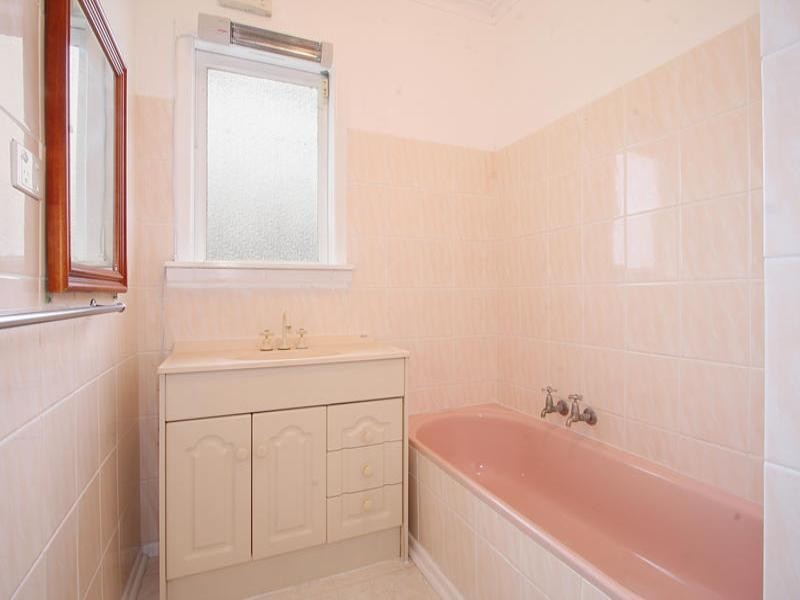 5 Arunta Crescent, Clayton South VIC 3169