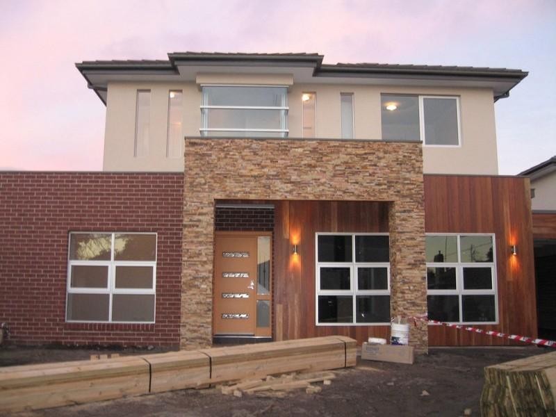 1/2 Greta Street, Oakleigh East VIC 3166