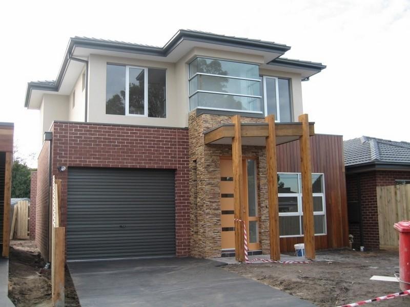 2/2 Greta Street, Oakleigh East VIC 3166