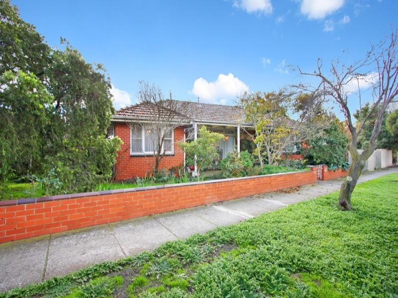 32 Old Dandenong Road, Oakleigh South VIC 3167