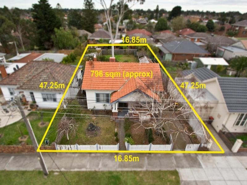 13 Jeanette Street, Clayton South VIC 3169