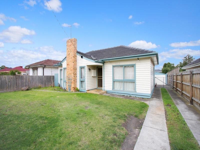 14 Robinson Street, Clayton VIC 3168