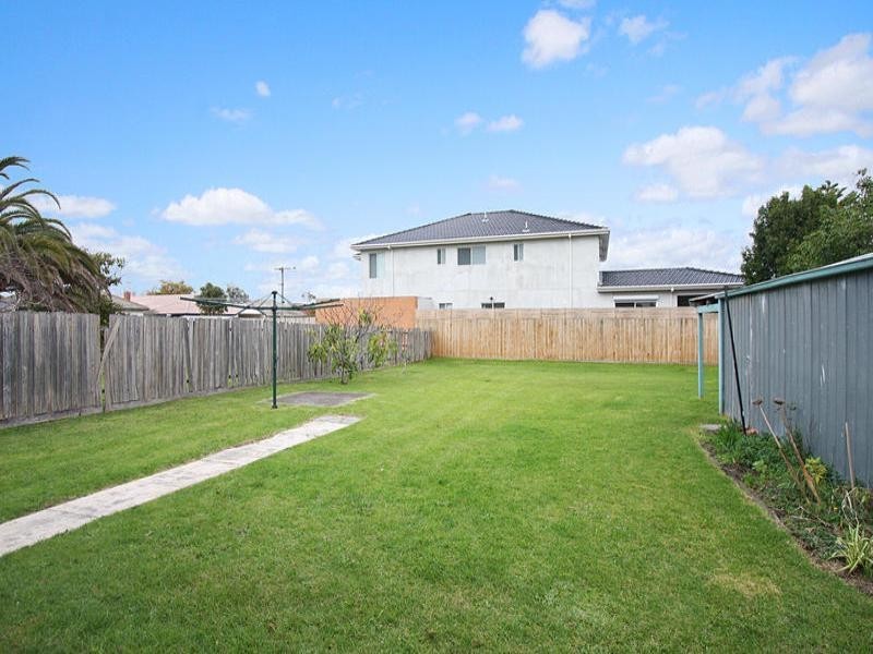 14 Robinson Street, Clayton VIC 3168