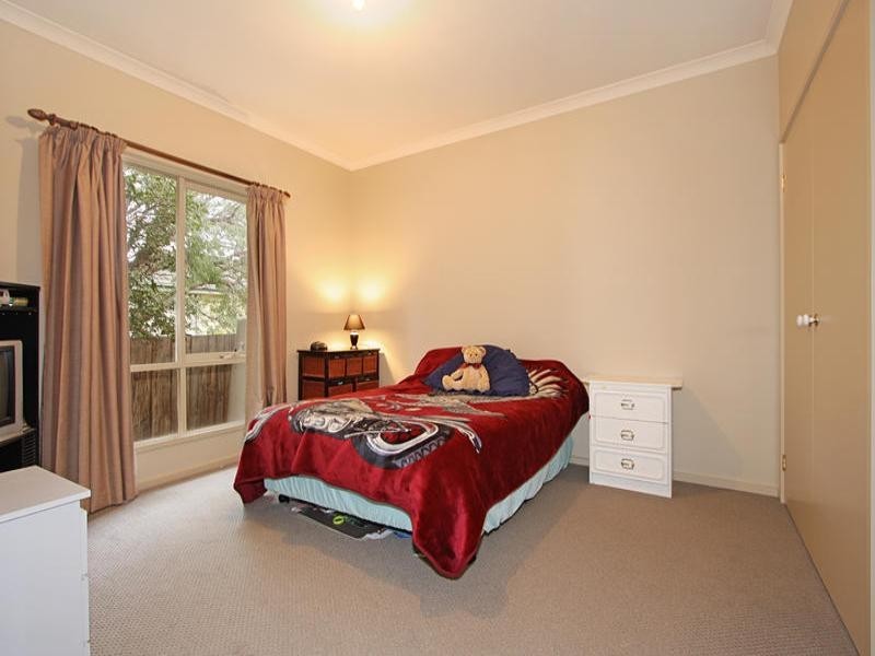 2/48 Ormond Road, Clayton VIC 3168