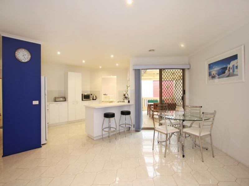 34 Dealing Drive, Oakleigh South VIC 3167