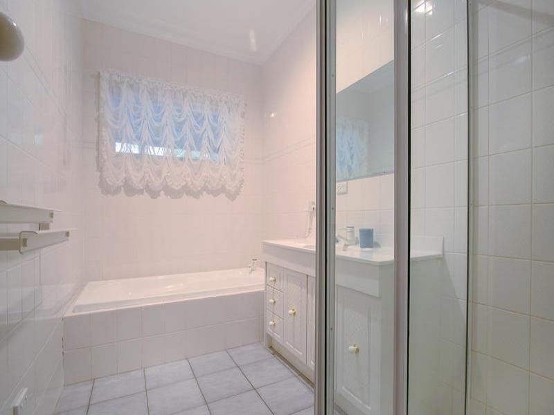 2 Grange Street, Oakleigh VIC 3166