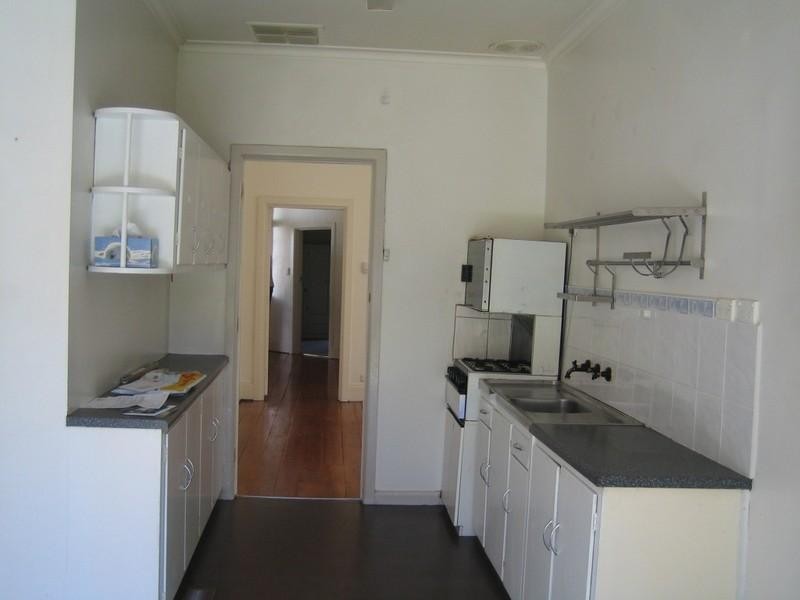 55 Euston Road, Hughesdale VIC 3166