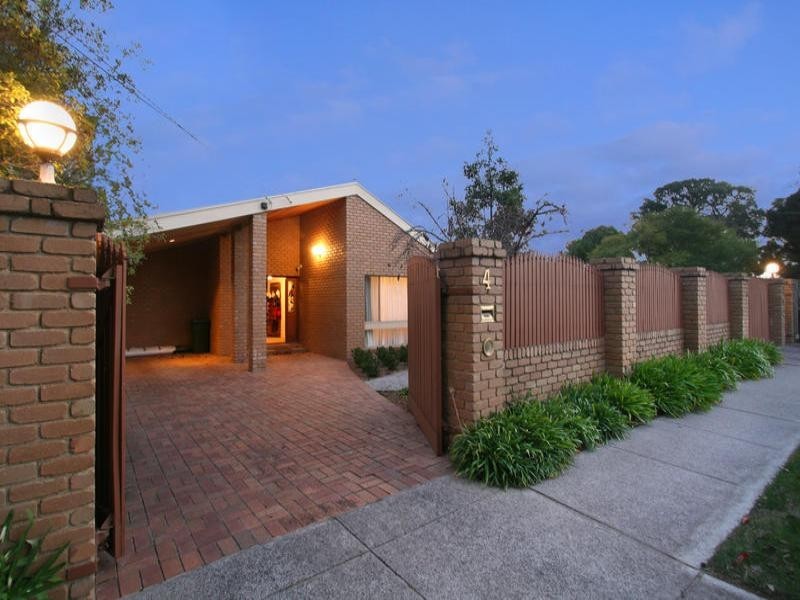 4 Grange Street, Oakleigh South VIC 3167