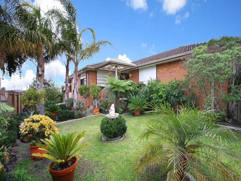 8 Pecan Court, Oakleigh South VIC 3167