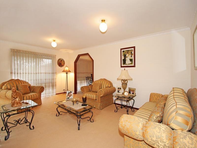 8 Pecan Court, Oakleigh South VIC 3167