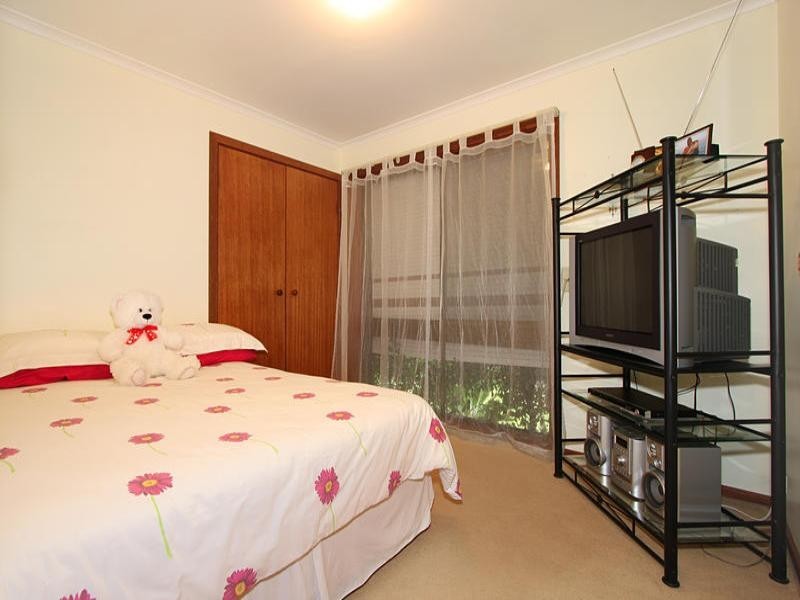 8 Pecan Court, Oakleigh South VIC 3167