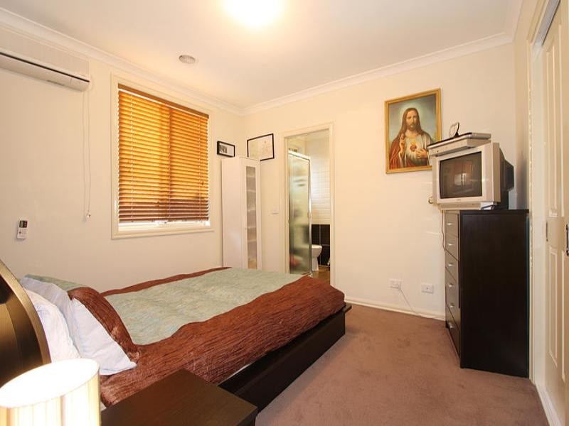 3/23 Camellia Avenue, Noble Park North VIC 3174