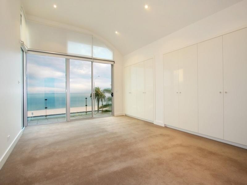 151 Beaconsfield Parade, Port Melbourne VIC 3207