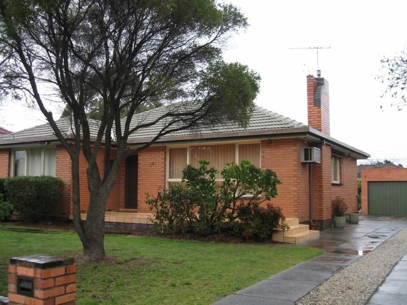 28 Cambridge Drive, Glen Waverley VIC 3150