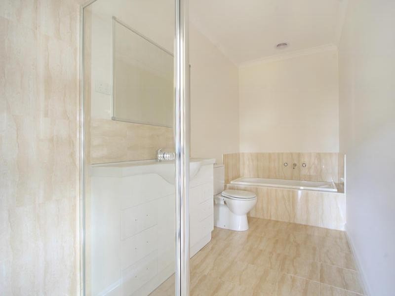 1/472 Haughton Road, Clayton South VIC 3169