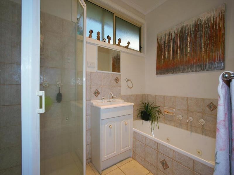 42b Garfield Street, Cheltenham VIC 3192