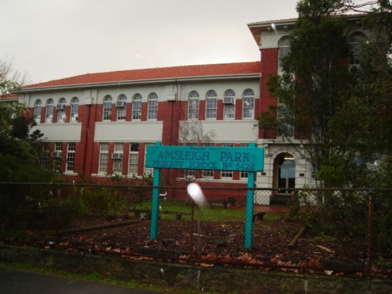 5/15 State Street, Oakleigh East VIC 3166