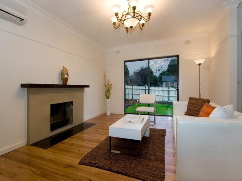 1/6 Tullius Avenue, Oakleigh East VIC 3166