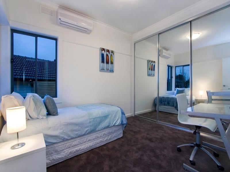 1/6 Tullius Avenue, Oakleigh East VIC 3166