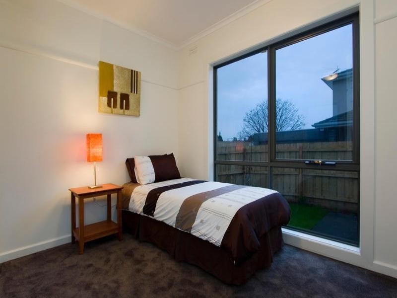 1/6 Tullius Avenue, Oakleigh East VIC 3166